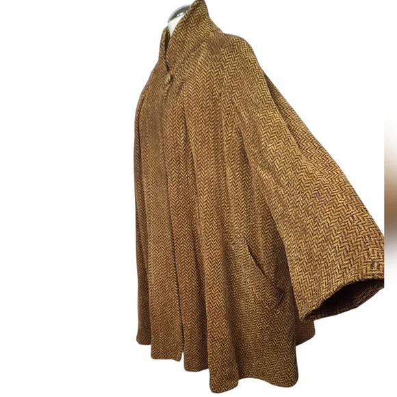 Erreuno Wool Chevron Light Brown Cape Coat 40 - Picture 4 of 9